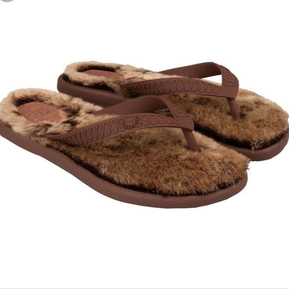 ugg flip flop sandals